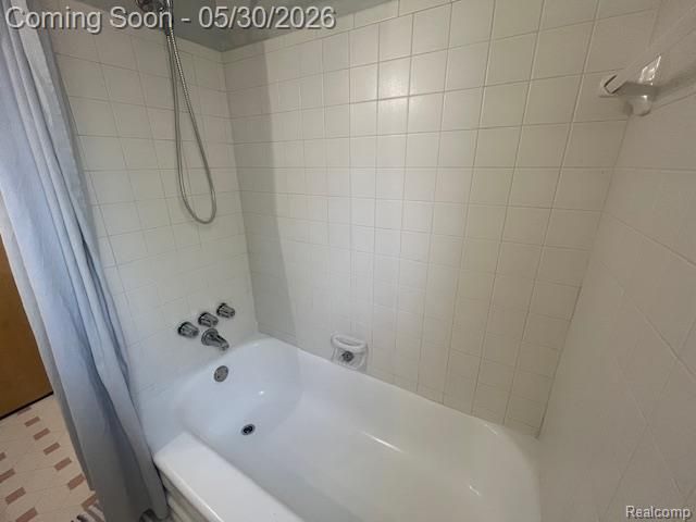 13051 Burgundy Avenue, Warren, MI 48089