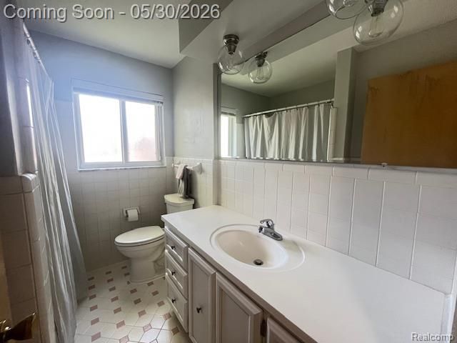 13051 Burgundy Avenue, Warren, MI 48089