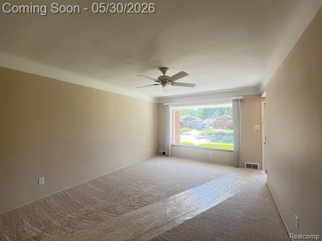 13051 Burgundy Avenue, Warren, MI 48089