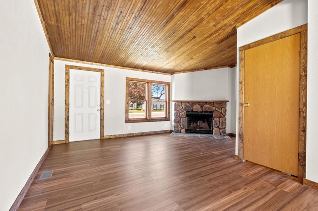 529 Riverside Drive, Battle Creek, MI 49015