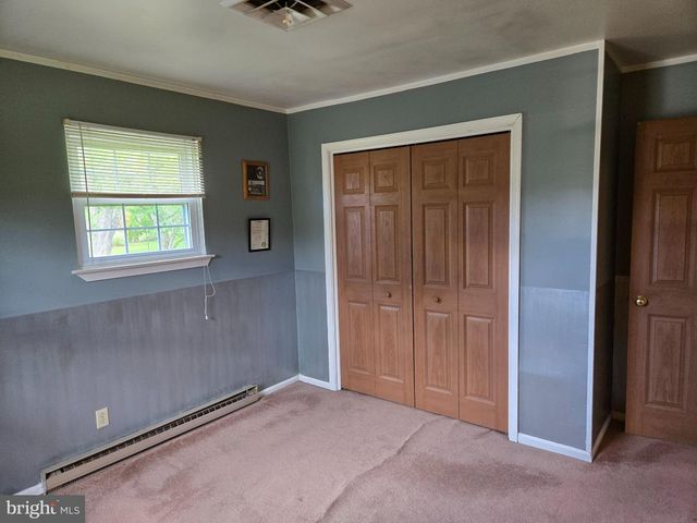 6581 SKYVIEW LN, Coopersburg, PA 18036