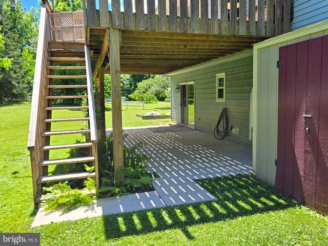 6581 SKYVIEW LN, Coopersburg, PA 18036