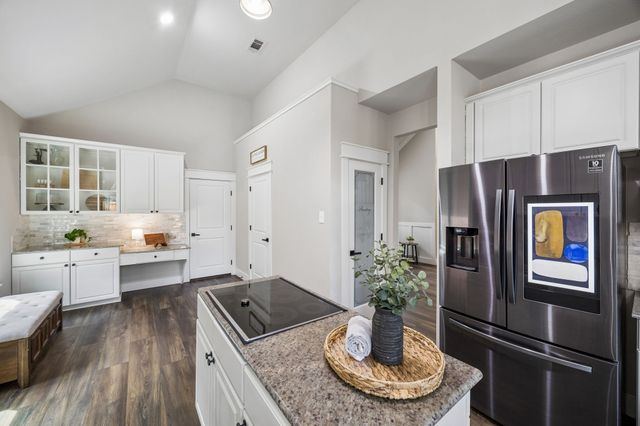 2704 Summerwood Court, Mckinney, TX 75072