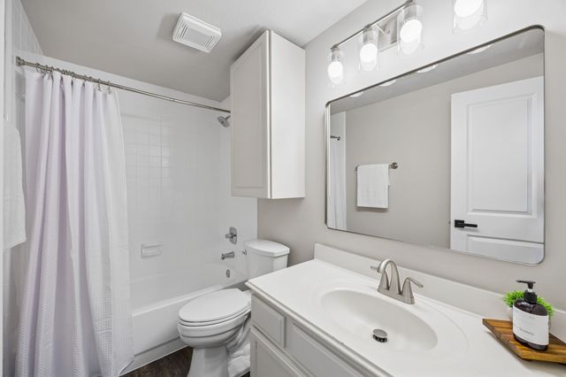 2704 Summerwood Court, Mckinney, TX 75072