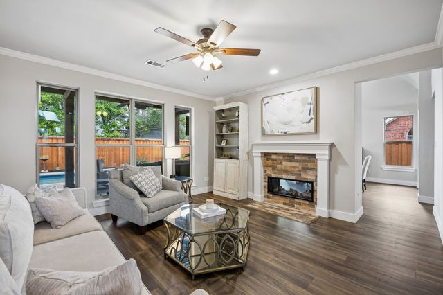 2704 Summerwood Court, Mckinney, TX 75072