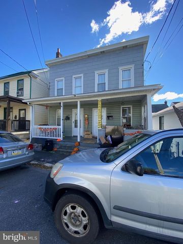 207 - 209 E MCMURTRIE ST, Summit Hill, PA 18250