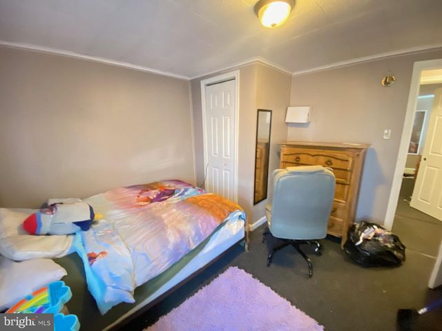 207 - 209 E MCMURTRIE ST, Summit Hill, PA 18250