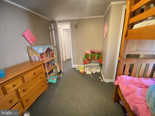 207 - 209 E MCMURTRIE ST, Summit Hill, PA 18250