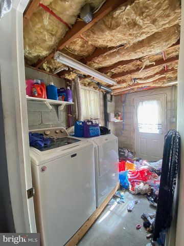 207 - 209 E MCMURTRIE ST, Summit Hill, PA 18250