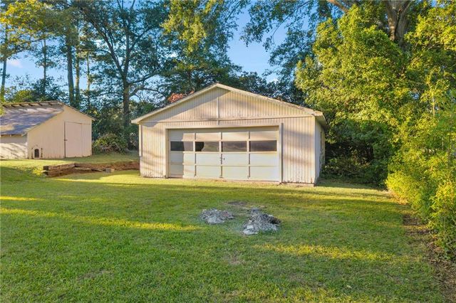 840 Sherwood Drive, Jonesboro, GA 30236