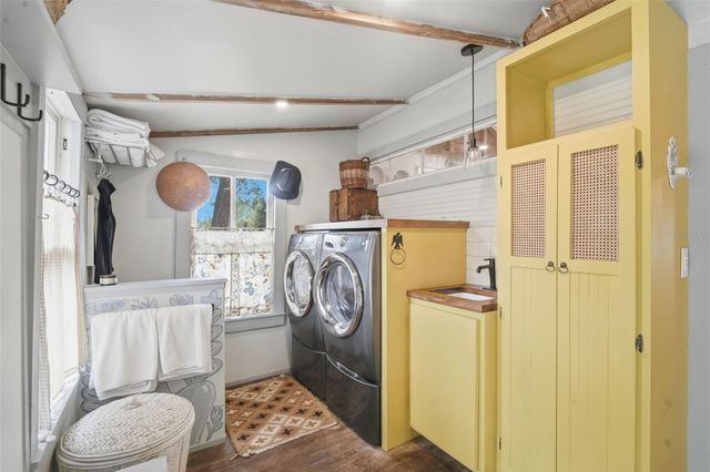 748 W FLORENCE AVENUE, Deland, FL 32720