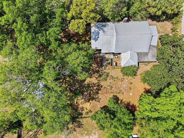 748 W FLORENCE AVENUE, Deland, FL 32720