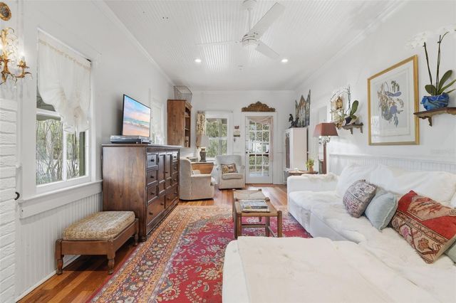 748 W FLORENCE AVENUE, Deland, FL 32720