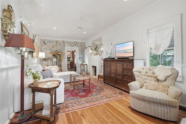 748 W FLORENCE AVENUE, Deland, FL 32720