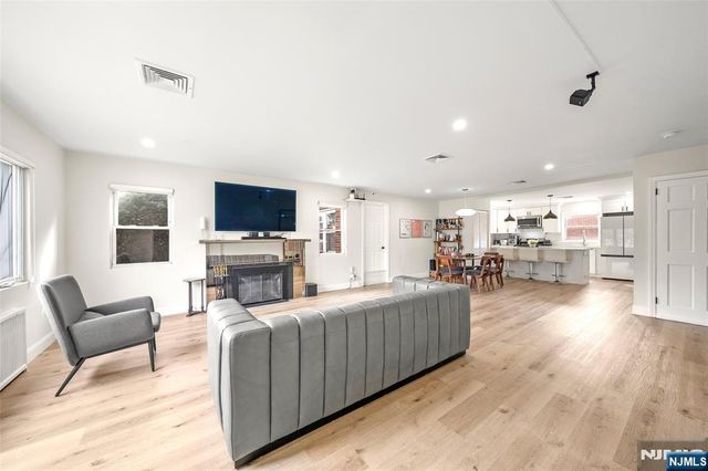 1303 Palisade Avenue, Fort Lee, NJ 07024