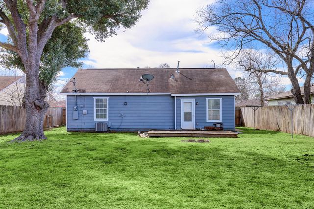 13327 Halifax Street, Houston, TX 77015