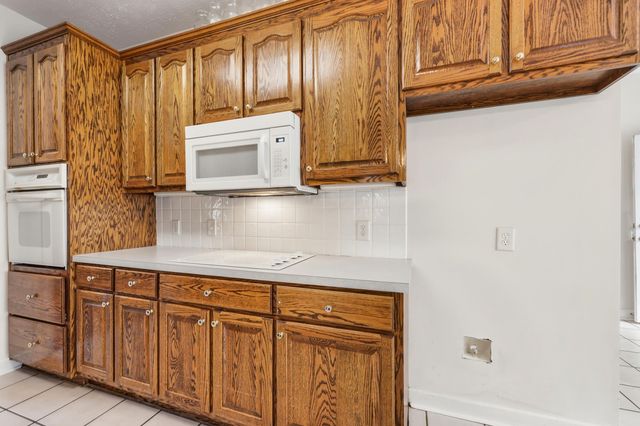 904 Collins St., Conway, SC 29526