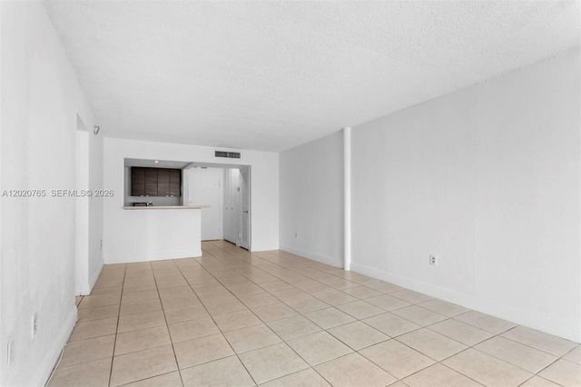 1800 Sans Souci Blvd 227, North Miami, FL 33181