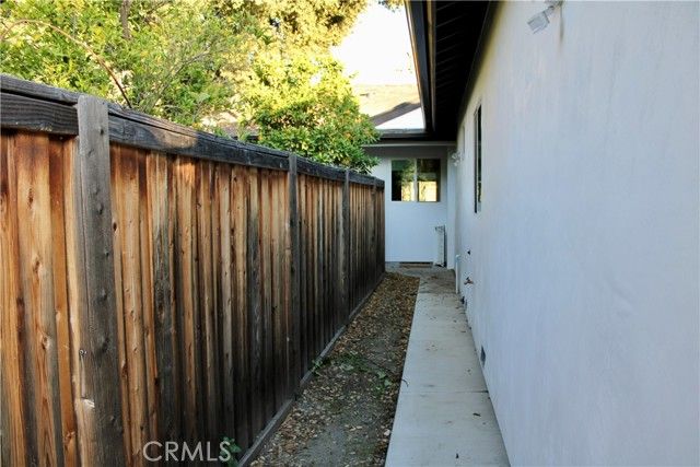 921 Berkeley, Claremont, CA 91711
