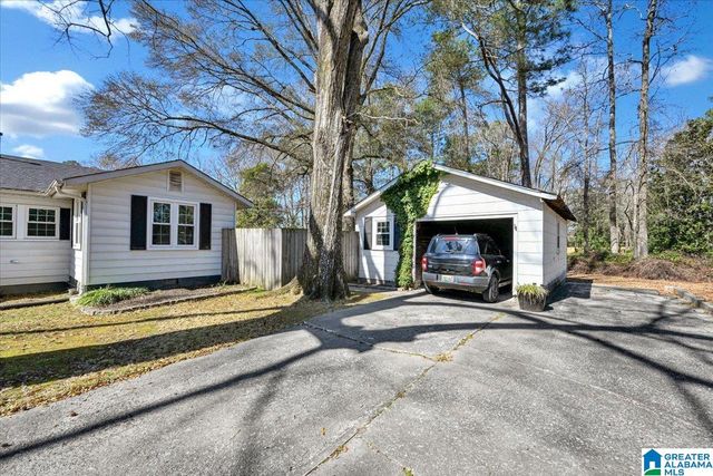 407 BIRMINGHAM STREET SW, Cullman, AL 35055