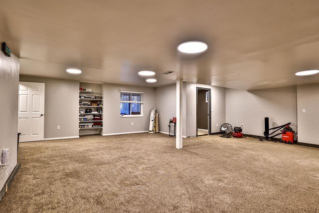 6518 Westgate Lane, Burlington, KY 41005