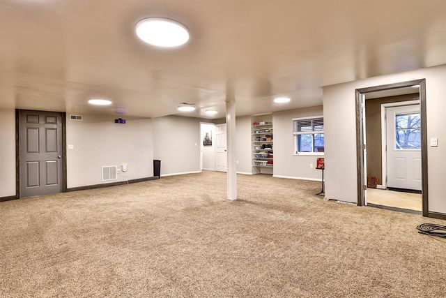 6518 Westgate Lane, Burlington, KY 41005