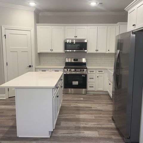 2230 Allen Ferry Rd, Smithville, TN 37166