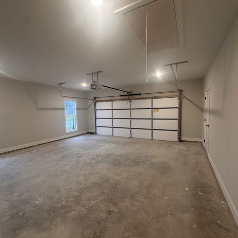 2230 Allen Ferry Rd, Smithville, TN 37166