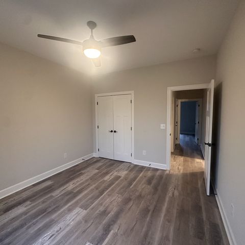 2230 Allen Ferry Rd, Smithville, TN 37166