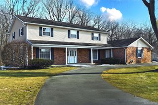 9693 BURNING TREE Drive, Grand Blanc Charter Township, MI 48439