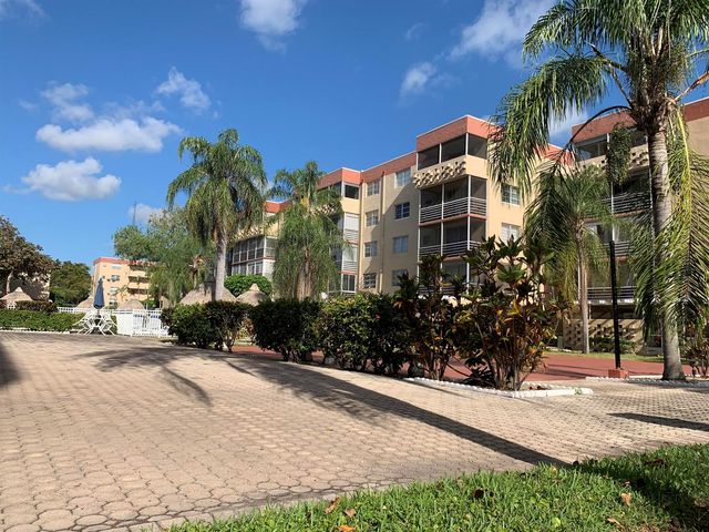 404 NW 68TH Avenue 205, Plantation, FL 33317