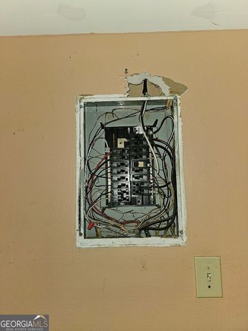 2118 Harden Street, Savannah, GA 31415