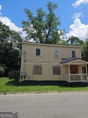 2118 Harden Street, Savannah, GA 31415