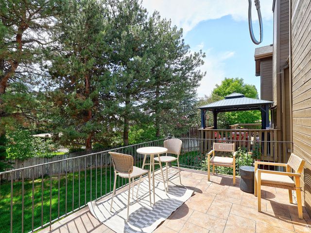 3104 E HIGH DANISH RD, Cottonwood Heights, UT 84093