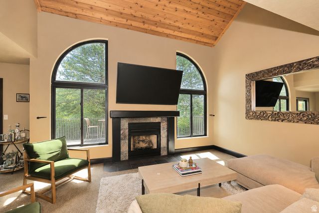 3104 E HIGH DANISH RD, Cottonwood Heights, UT 84093