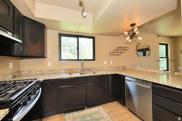 3104 E HIGH DANISH RD, Cottonwood Heights, UT 84093