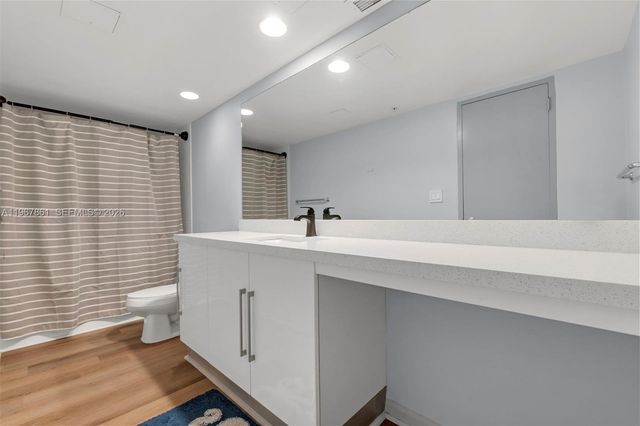 3000 S Ocean Drive 1122, Hollywood, FL 33019