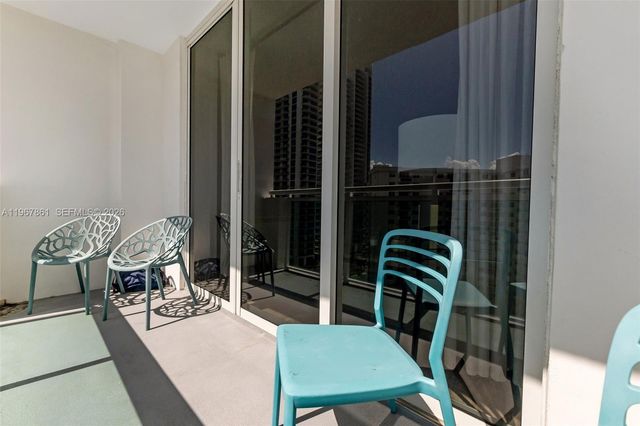 3000 S Ocean Drive 1122, Hollywood, FL 33019