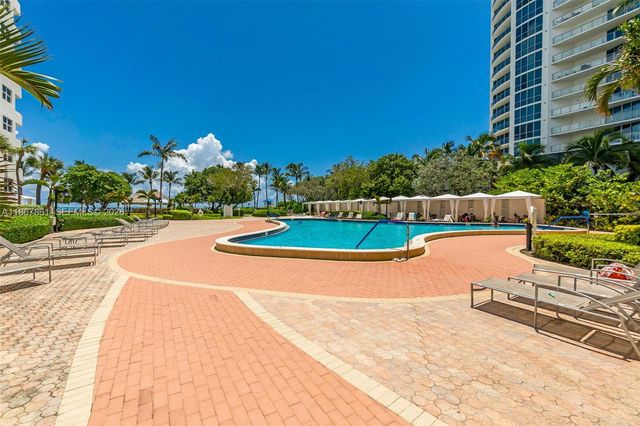 3000 S Ocean Drive 1122, Hollywood, FL 33019