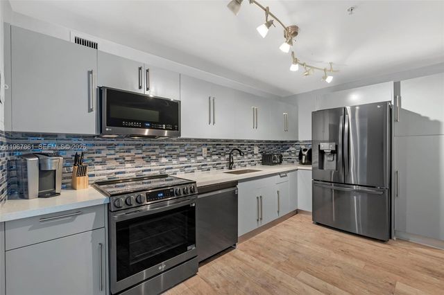 3000 S Ocean Drive 1122, Hollywood, FL 33019