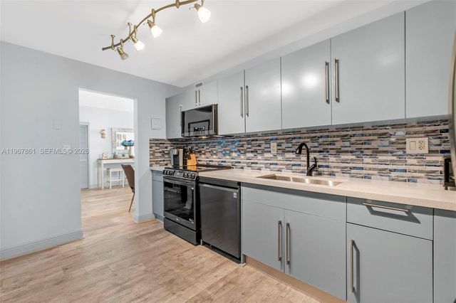 3000 S Ocean Drive 1122, Hollywood, FL 33019
