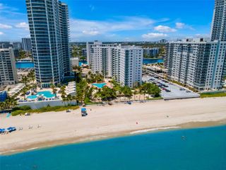 3000 S Ocean Drive 1122, Hollywood, FL 33019