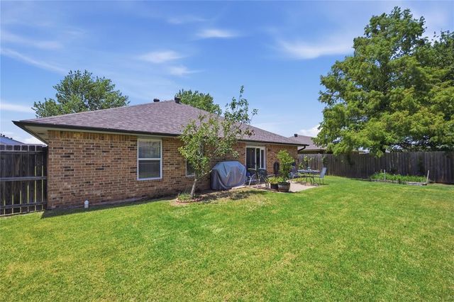 8508 Timberwood Lane, Oklahoma City, OK 73135