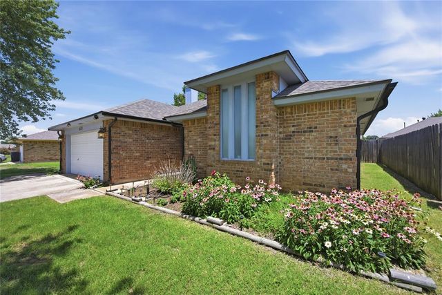 8508 Timberwood Lane, Oklahoma City, OK 73135