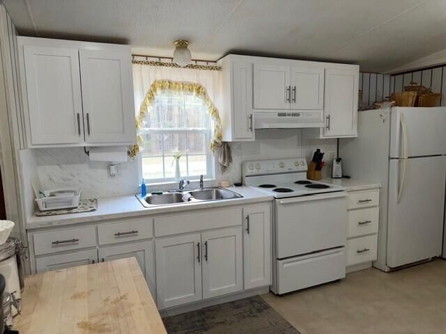 109 Tripette Lane, Cross, SC 29436