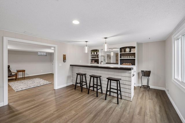 6134 Arctic Way, Edina, MN 55436