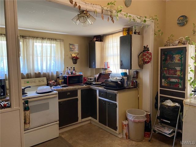 121 10th NW, Fayette, AL 35555