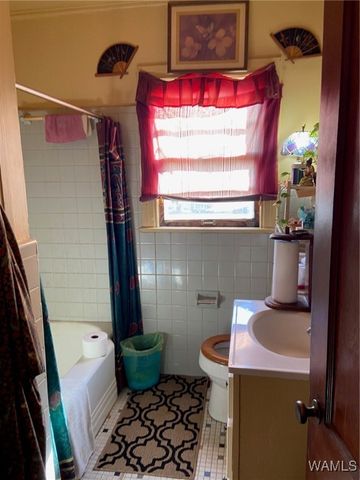 121 10th NW, Fayette, AL 35555