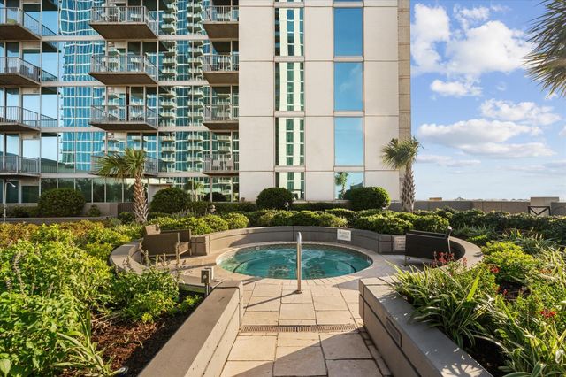 5925 Almeda Road 10902, Houston, TX 77004