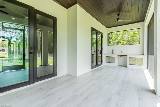 3810 2nd AVE SE, Naples, FL 34117